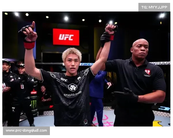 UFC 320副赛布拉希马吉施断头台降服范德福德精彩收官